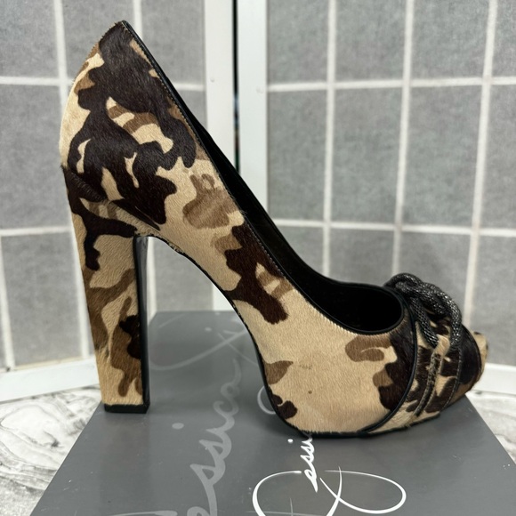 Jessica Simpson high heels - Picture 8 of 8